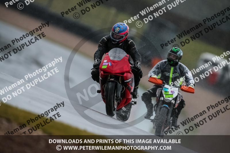 PJM Photography;donington no limits trackday;donington park photographs;donington trackday photographs;no limits trackdays;peter wileman photography;trackday digital images;trackday photos